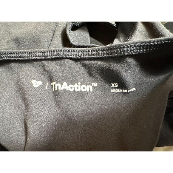 Aritzia TNAction TnaBUTTER™ Finesse Bodysuit Size XS - Picture 3 of 5